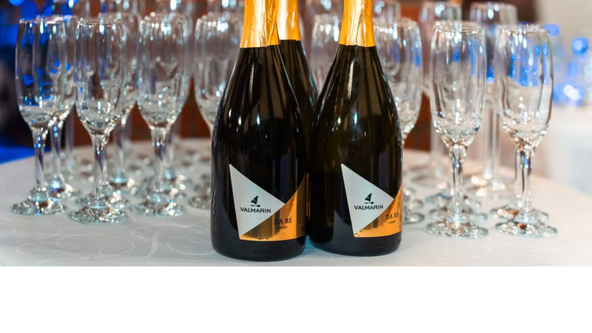 CHAMPAGNES