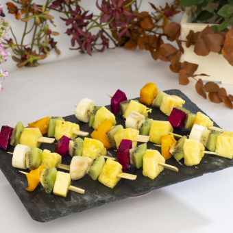 15 brochettes de fruits de saison