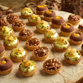 Assortiment de 30 mini tartes assorties 