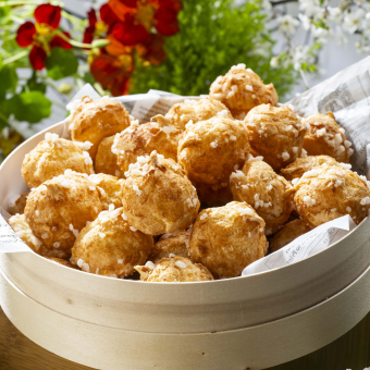 30 chouquettes