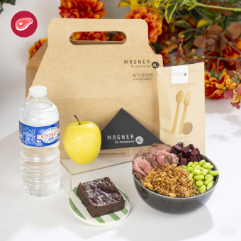 Lunch box poké bowl viande